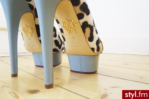 Szpilki Buty Moda