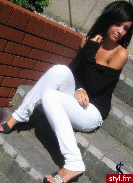 Średnie Fryzury