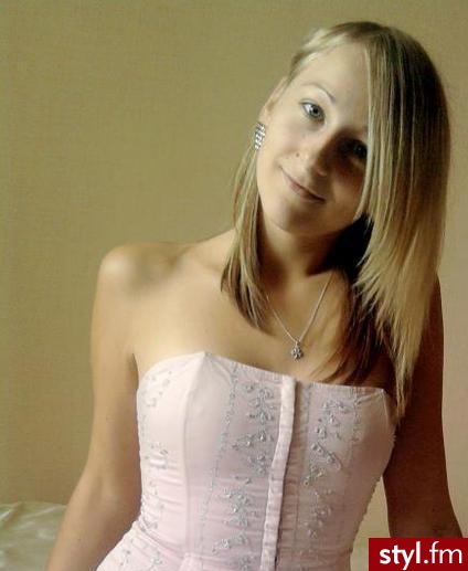 Średnie Fryzury