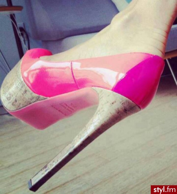 Szpilki Buty Moda