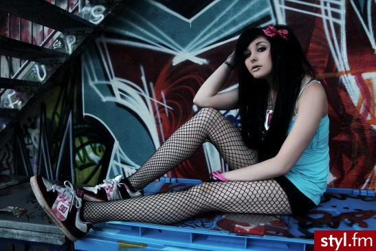 Jesse Cupcake - EMO Alternatywne Średnie Fryzury