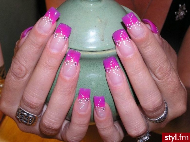 Autor: elviola kolorowy french elvioli. Autor: <b>elviola</b><br /> akryl kolor - Paznokcie