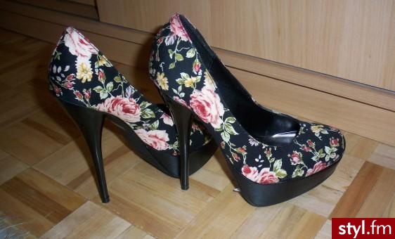 Szpilki Buty Moda