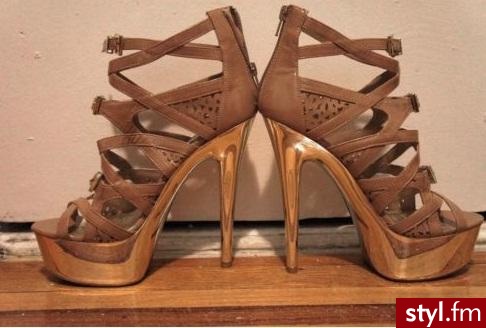 Szpilki Buty Moda