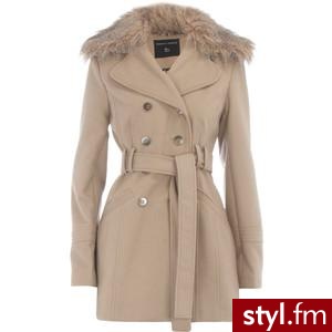 Biscuit fur collar trench coat - Dorothy Perkins - Polyvore. Pobrano ze strony: http://www.polyvore.com/cgi/thing?id=25916101 - Pozostałe Ciuchy Moda