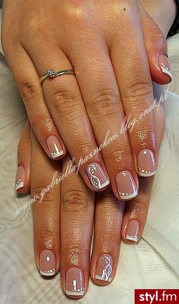 manicure hybrydowy + zdobienie malowane farbkami akrylowymi - Kwadratowe Żelami Naturalne Paznokcie