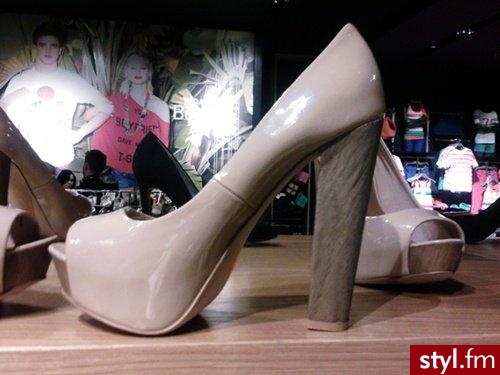 Bershka - Szpilki Buty Moda