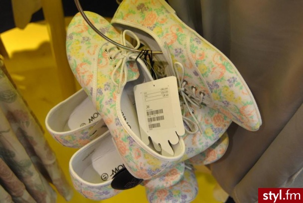 Pozostałe Buty Moda