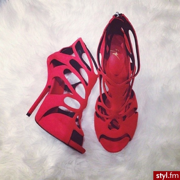 Szpilki Buty Moda