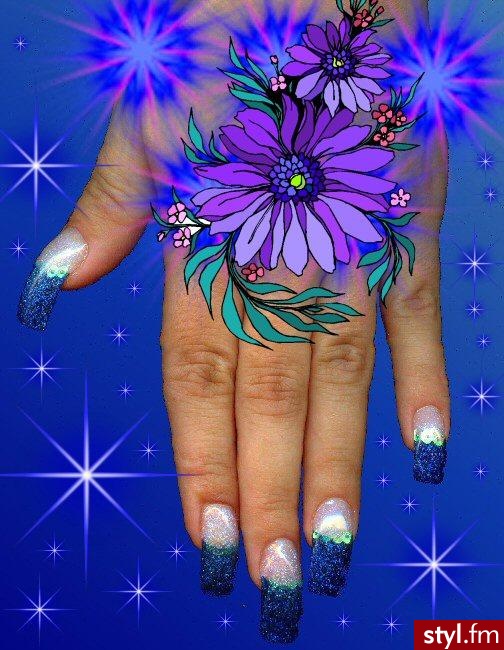 Autor: Asieńka_Pń Brokatowy french. Autor: <b>Asieńka_Pń</b><br /> - Paznokcie