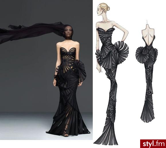 Haute Couture - wysokie krawiectwo w przypadku linii Atelier Versace odzyskuje swoje pierwotne znaczenie. Projekty z kolekcji na sezon wiosna/lato 2009 są nie tylko perfekcyjnie wykonane i prezentują kunszt twórcy, ale także, a może przede wszystkim, stro - Pozostałe Ciuchy Moda