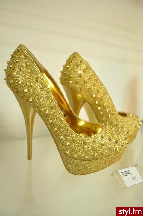 Szpilki Buty Moda