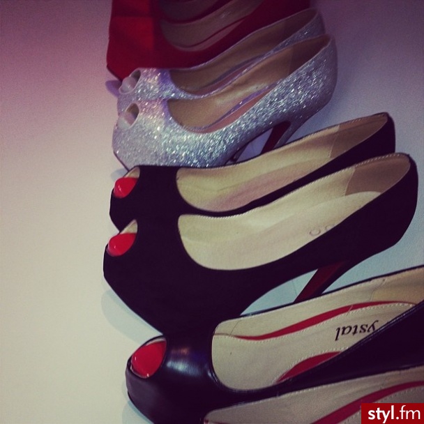 Szpilki Buty Moda