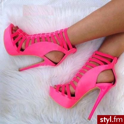 Szpilki Buty Moda