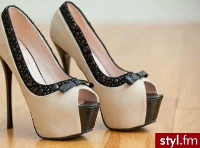 Szpilki Buty Moda