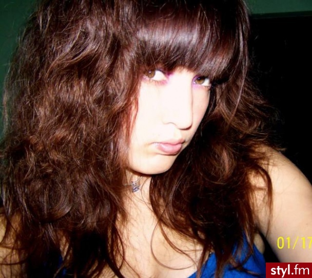 Średnie Fryzury