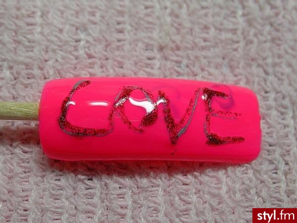 love - Paznokcie