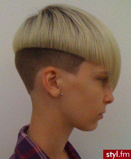 Blond Rozpuszczone Proste z grzywką Na co dzień Krótkie Fryzury