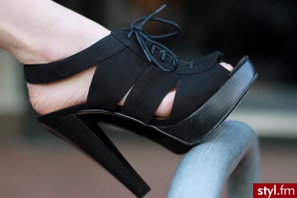 Pozostałe Buty Moda