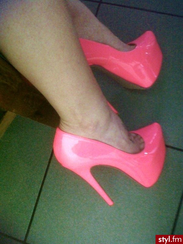 Szpilki Buty Moda