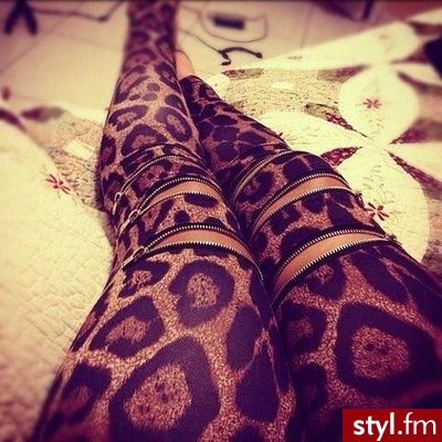 Leginsy Spodnie Moda