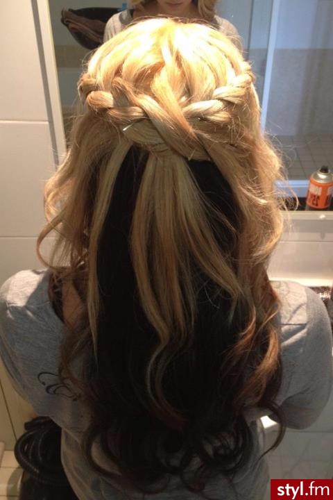 Blond Upięcie Kręcone Na co dzień Długie Fryzury