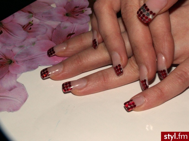 Hologramy. Czerwone holo:) - Paznokcie