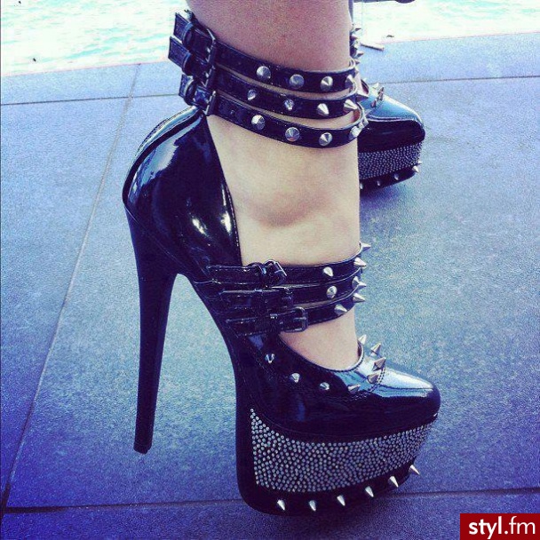 Szpilki Buty Moda