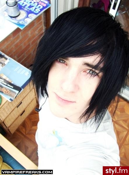EMO Alternatywne Średnie Fryzury