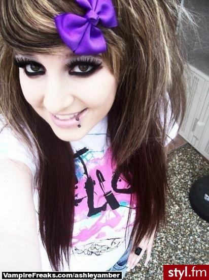 EMO Alternatywne Średnie Fryzury