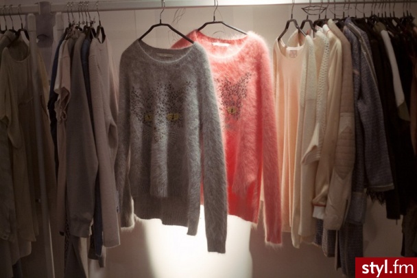 Swetry Ciuchy Moda