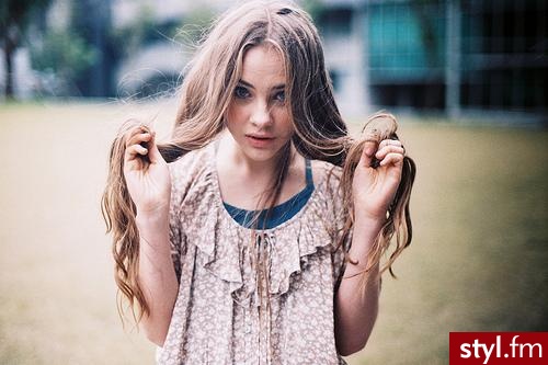 Brązowe Rozpuszczone Proste Na co dzień Długie Fryzury