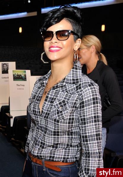 Rihanna in 2008 American Music Awards - Moda uliczna Inne Moda