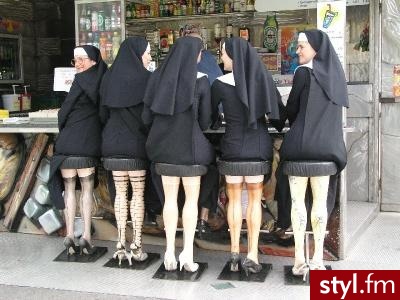 :) - Pozostałe Ciuchy Moda