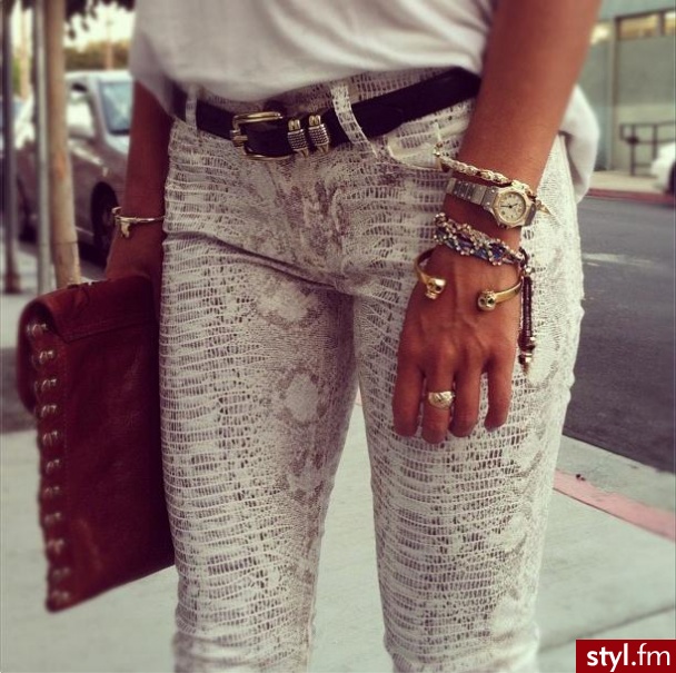 Jeansy Spodnie Moda