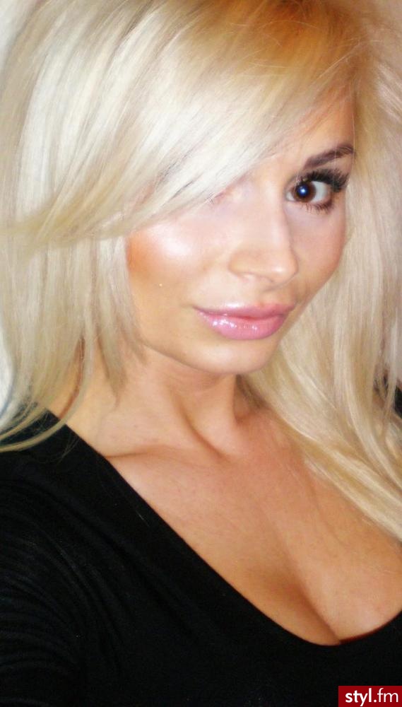 Średnie Fryzury