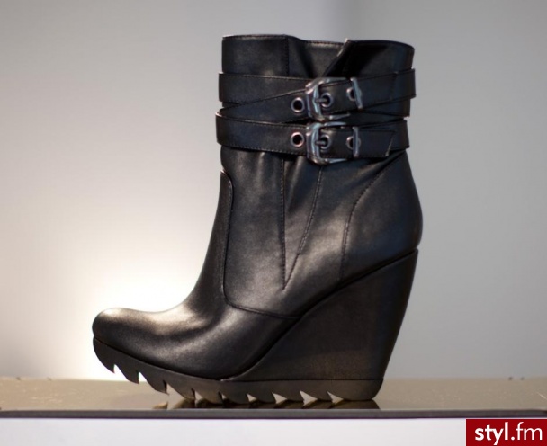 Pozostałe Buty Moda
