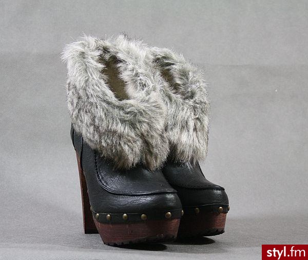 Pozostałe Buty Moda