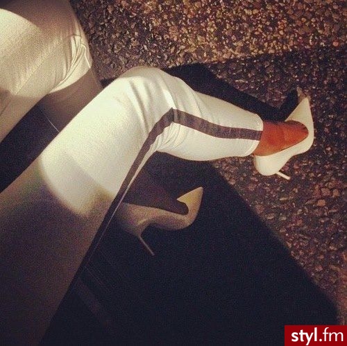 Szpilki Buty Moda