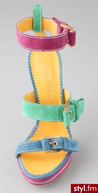 Szpilki DSquared za 50% ceny. Szpilki DSquared za 50% ceny ! Cena: 370 dolarów (wcześniej 740 dolarów). - Pozostałe Buty Moda