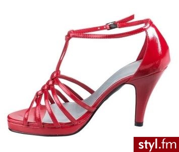 buty. quelle.pl 79.99
Jeżeli już jest proszę o link - Pozostałe Buty Moda