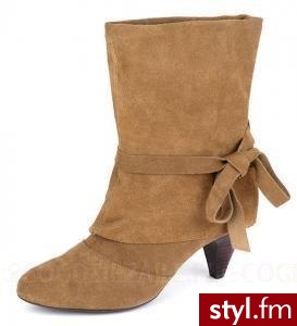 Nasiła byś takie ?? ^^ - Pozostałe Buty Moda