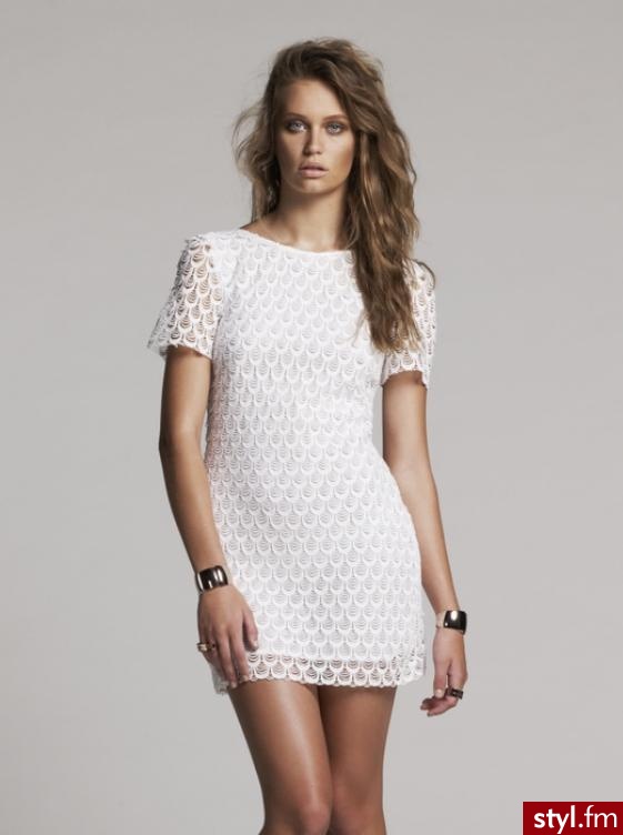 Sukienki Moda