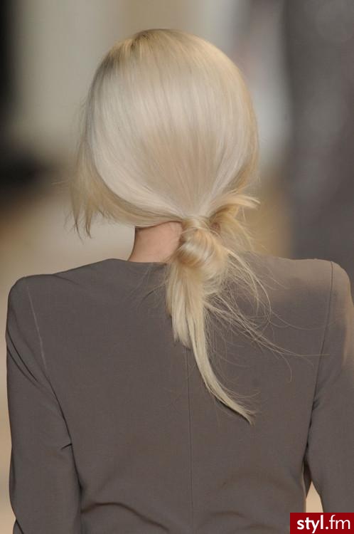Blond Upięcie Proste Na co dzień Średnie Fryzury