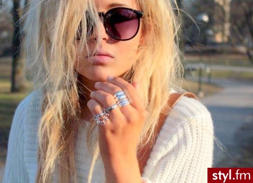 Blond Rozpuszczone Proste Na co dzień Średnie Fryzury