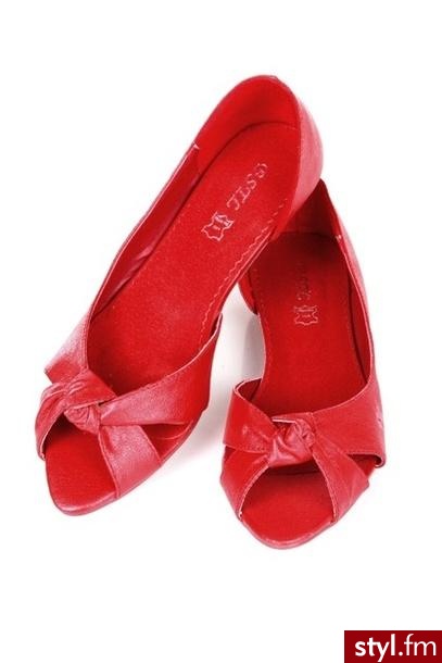 Jeśli zdjęcie znajduje się już w galerii to proszę o link - Pozostałe Buty Moda