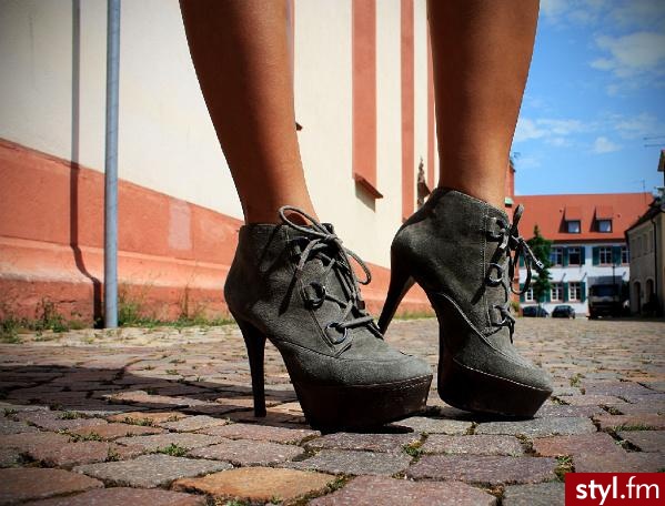 Pozostałe Buty Moda