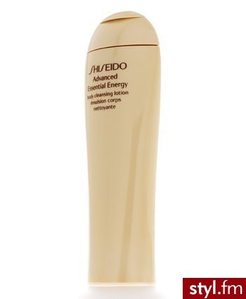 Shiseido Advanced Essential Energy Oczyszczająca emulsja do ciała 200 ml - Emu Buty Moda