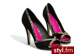 Szpilki Reserved 
Cena: 179,90 zł - Pozostałe Buty Moda