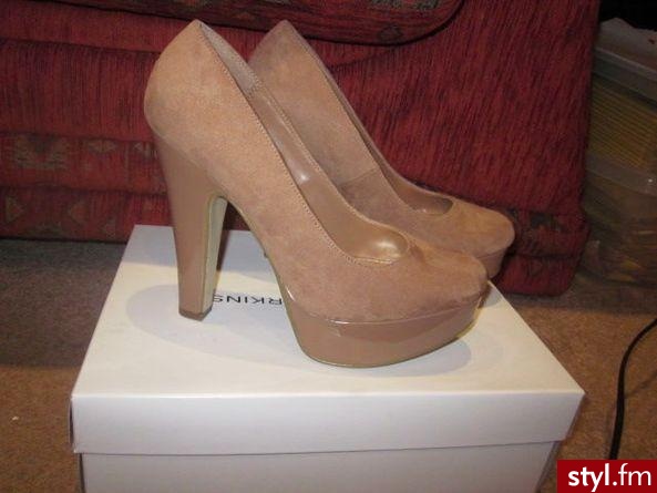 Pozostałe Buty Moda